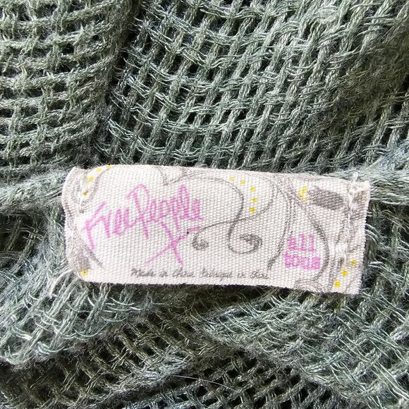 Free People Green Open Knit Lightweight Scarf Wrap Shawl Fringed Edges OS - Picture 5 of 10